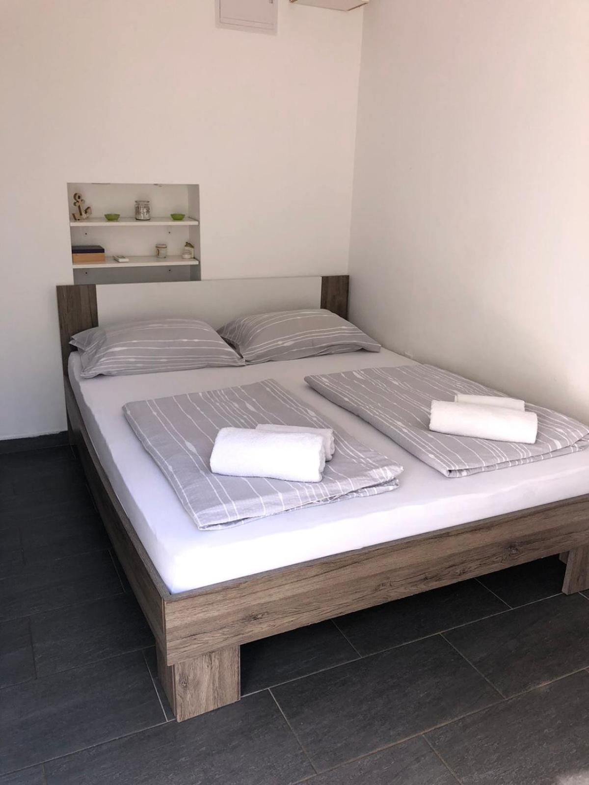 Apartment Deni Pula Oda fotoğraf