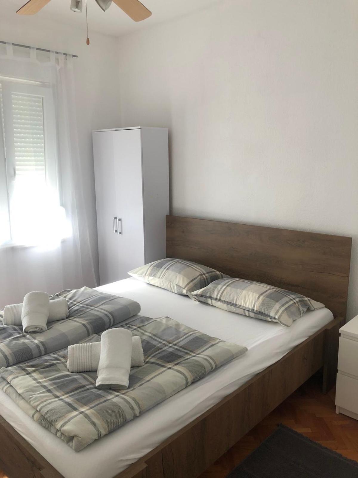 Apartment Deni Pula Oda fotoğraf